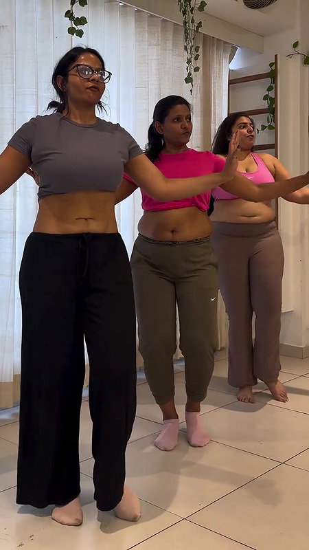 sexy chubby ladies belly dance 2