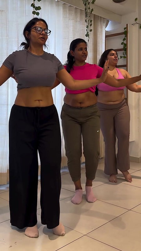 sexy chubby ladies belly dance 2