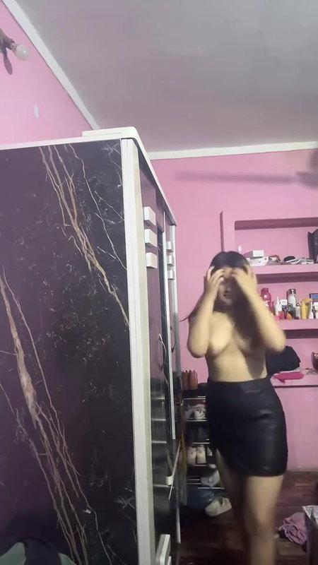 HOT DESI NORTHEAST MAAL SHOWING SEXY BODY & FINGERING HAIRY PUSSY 4 CLIPS 5