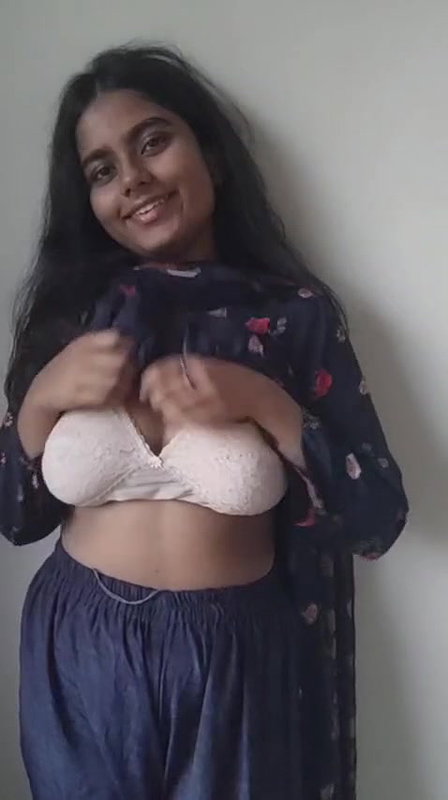 Horny Bengali Girl Arthi Full Collection 1 gb 38