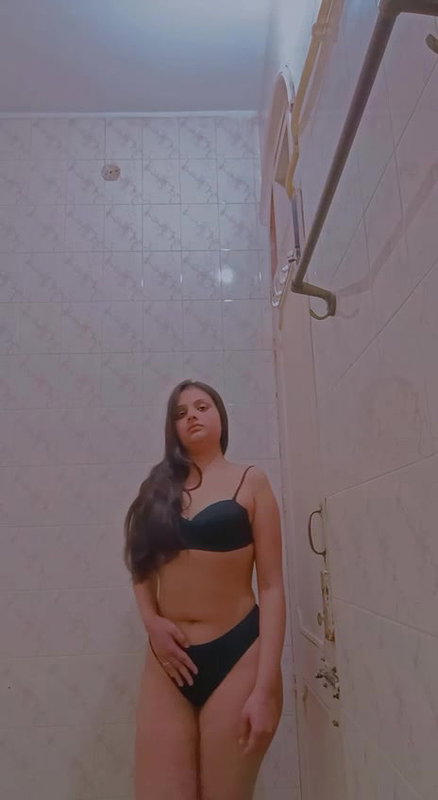 Beautiful Cute Sexy Thick NRI showing Updates 10