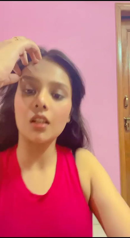 Beautiful Cute Sexy Thick NRI showing Updates 16