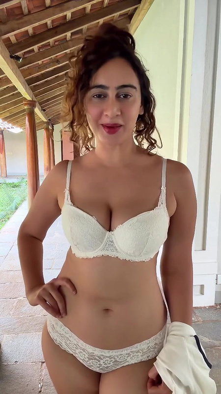 MEGHA SHUKLA EROTIC SEDUCTRESS IN LINGERIE UUFFF 2
