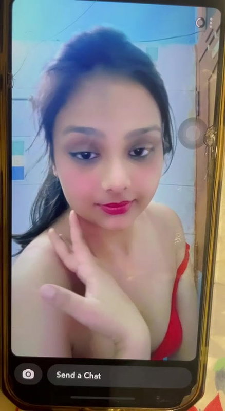 Beautiful Cute Sexy Thick NRI showing Updates 24