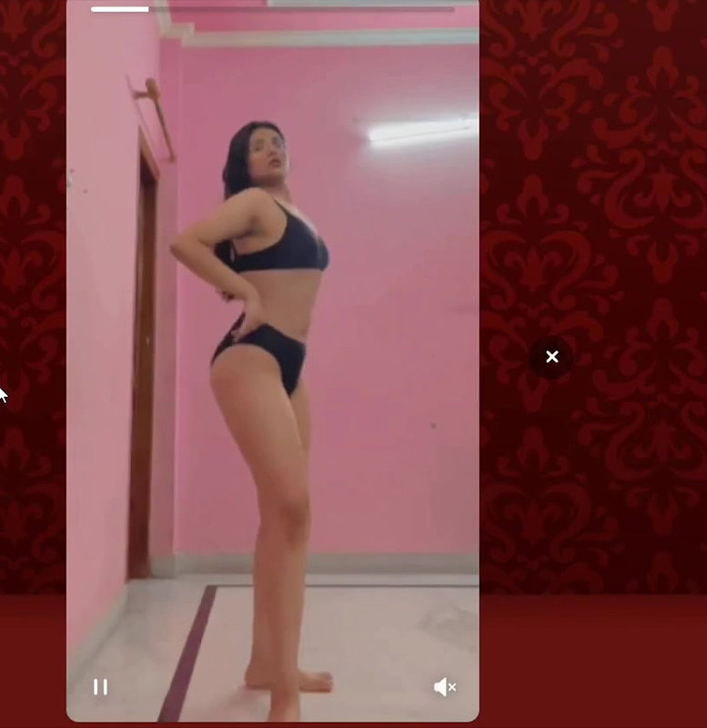 Beautiful Cute Sexy Thick NRI showing Updates 25
