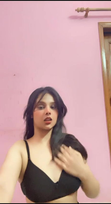 Beautiful Cute Sexy Thick NRI showing Updates 13
