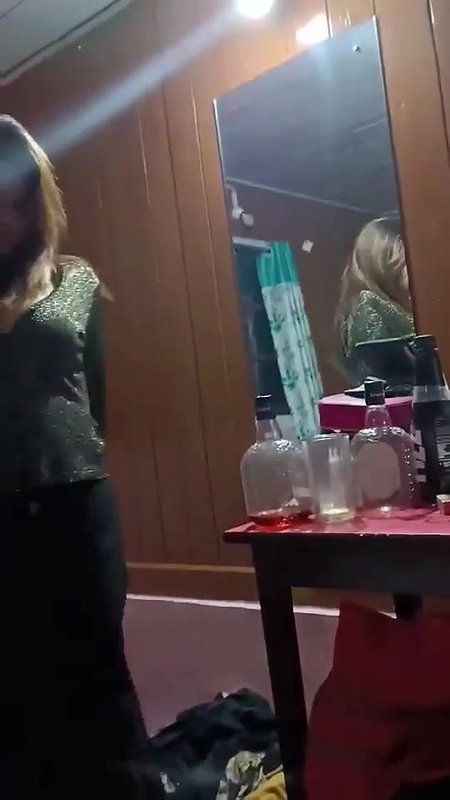 Big Boobs Randy strip dance hot 2