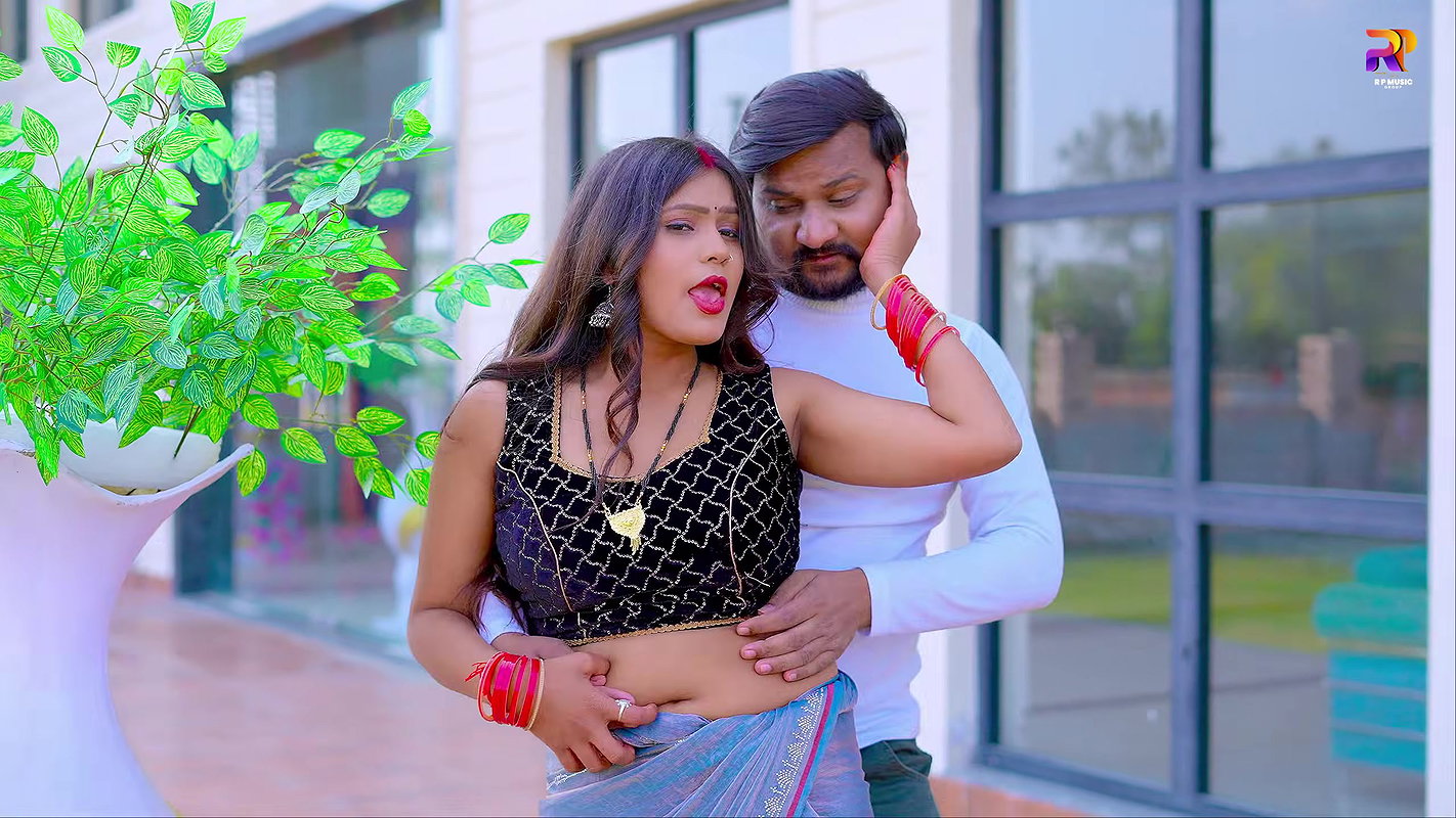 Sanjana Singh hot sareeless song – Deep navel caressed 2