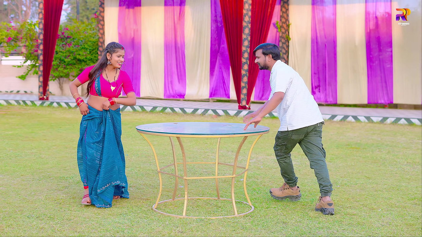 Sanjana Singh hot sareeless song – Deep navel caressed 2