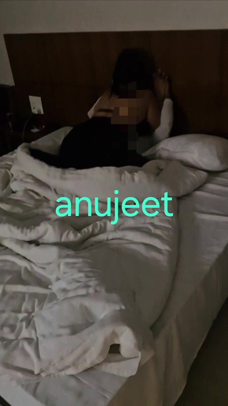 Hotwife Anu invited waiter in room full creampie sex video 2