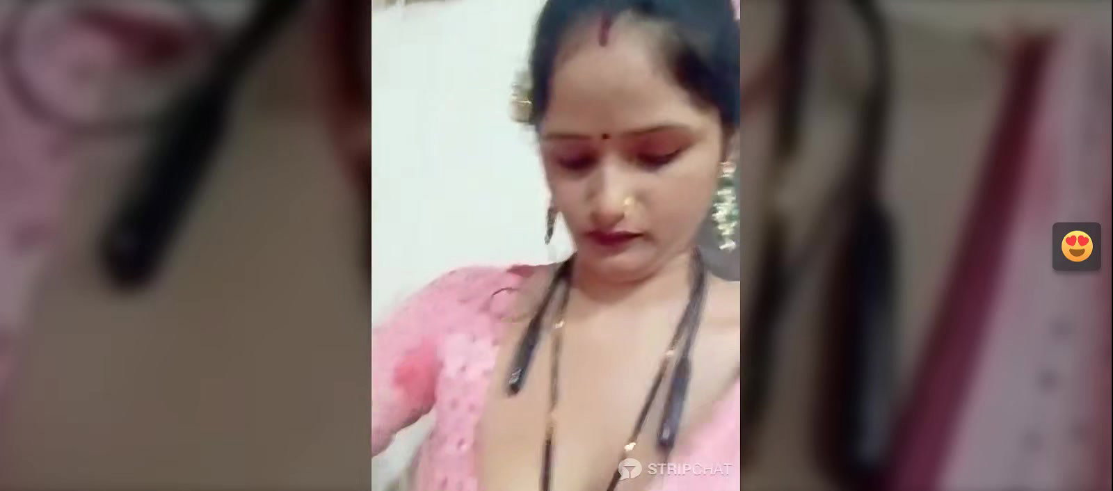 Indian Cute Bhabhi Saree And Exposing Boobs With Nipple 2