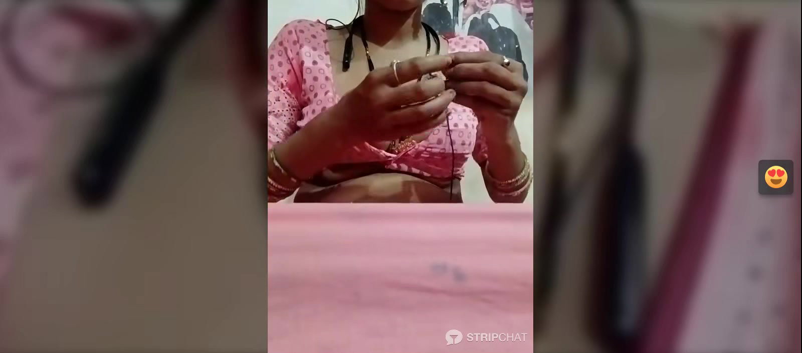 Indian Cute Bhabhi Saree And Exposing Boobs With Nipple 2
