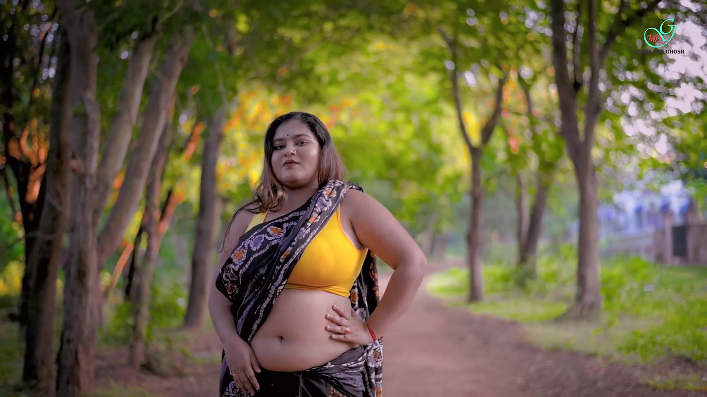 Booby megha das ghosh huge cleavage hot navel show sensual photoshoot 2