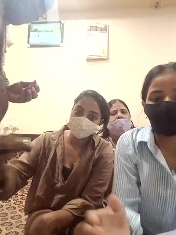 honeyhush 4some show with new girl (1)