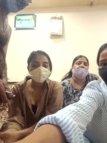 honeyhush 4some show with new girl (1)