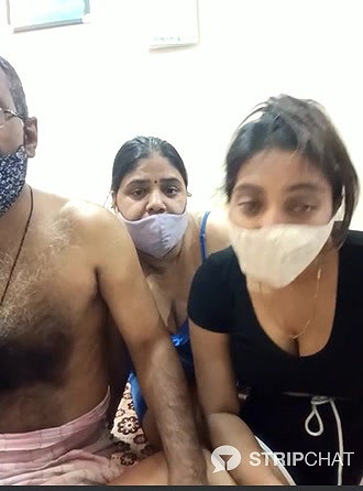 HoneyHush 4some show with face fk new girl cum show (1)