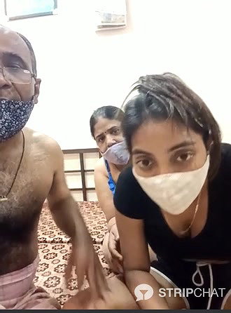 HoneyHush 4some show with face fk new girl cum show (1)