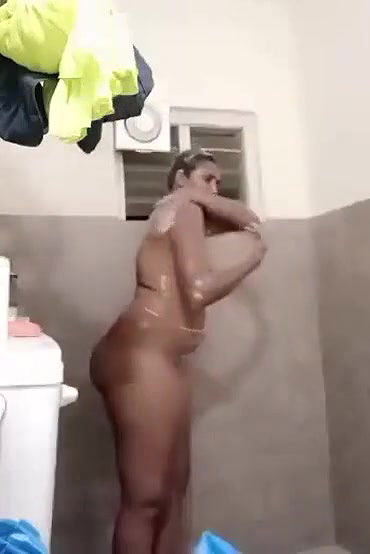 Swathi Naidu Bathing New