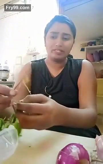 Swathi naidu doing cooking