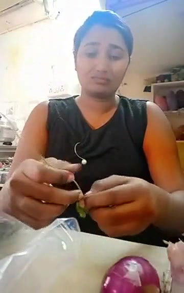 Swathi naidu doing cooking