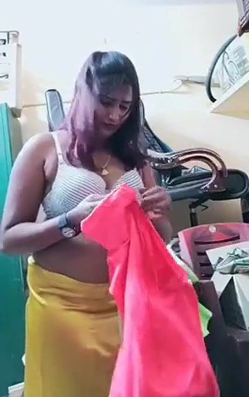 Swathi naidu dress and getting ready for shoot part-1
