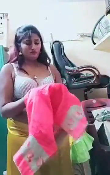 Swathi naidu dress and getting ready for shoot part-1
