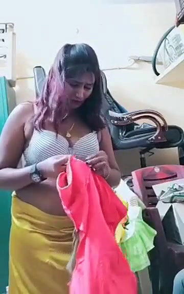 Swathi naidu dress and getting ready for shoot part-1