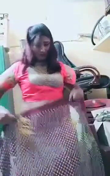 Swathi naidu dress and getting ready for shoot part-2