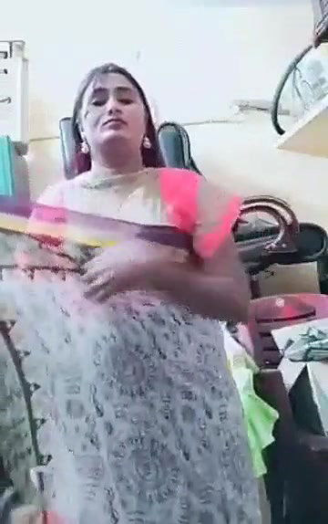 Swathi naidu dress and getting ready for shoot part-2