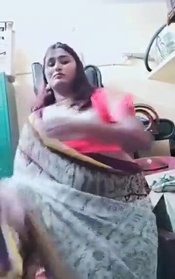 Swathi naidu dress and getting ready for shoot part-3