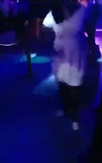 Swathi naidu enjoying and dancing in pub part-3