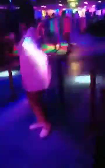 Swathi naidu enjoying and dancing in pub part-3