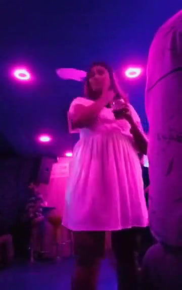 Swathi naidu enjoying night life-part4