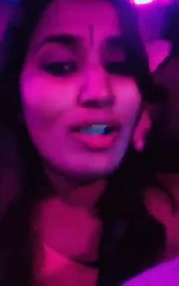Swathi naidu enjoying night life