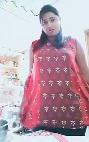 Swathi naidu enjoying while cooking with her boyfriend