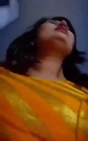 Swathi naidu exchanging clothes and getting ready for shoot part-1