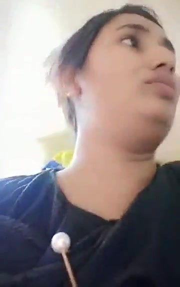 Swathi naidu giving romantic expressions part-1