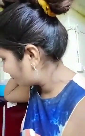 Swathi naidu giving romantic expressions part-3