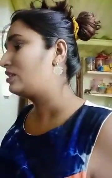 Swathi naidu giving romantic expressions part-3