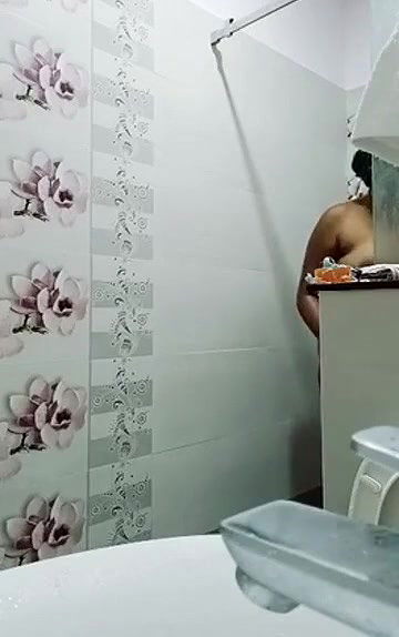 Swathi naidu latest bath video part-4