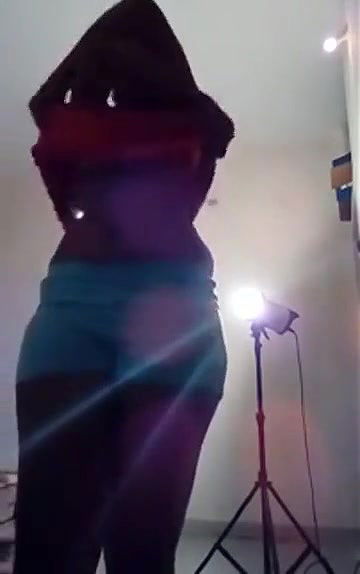 swathi naidu latest selfie stripping video