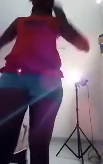 swathi naidu latest selfie stripping video