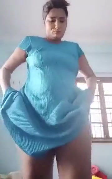 Swathi naidu latest videos while shooting dress change part -1