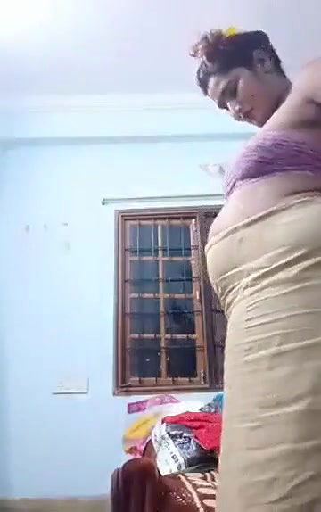 Swathi naidu latest videos while shooting dress change part -4