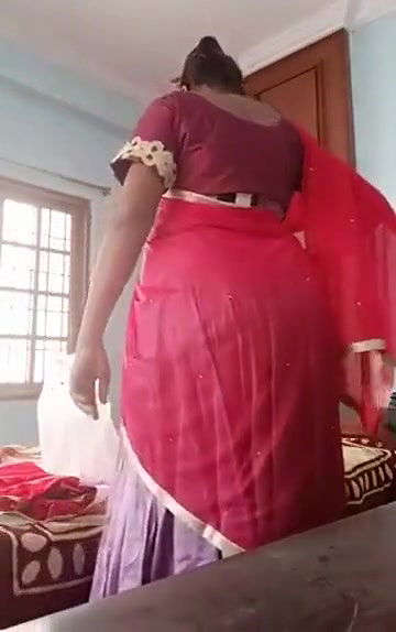 Swathi naidu latest videos while shooting dress change part -7
