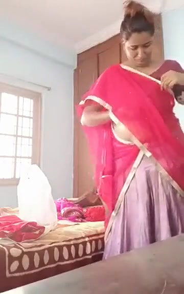 Swathi naidu latest videos while shooting dress change part -7