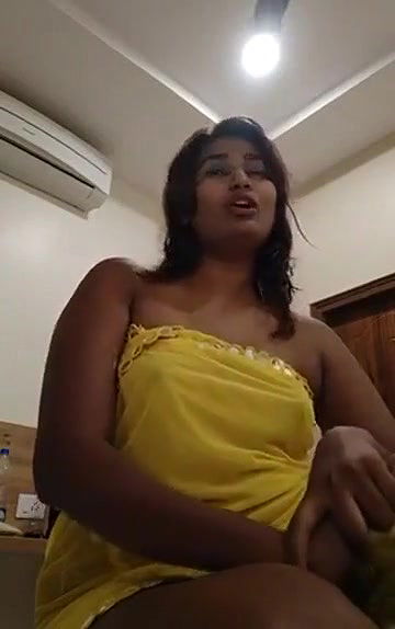 Swathi naidu Live with her fans and friends