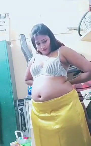 Swathi naidu nude and showing her body..for video sex come to what’s app number is 7330923912