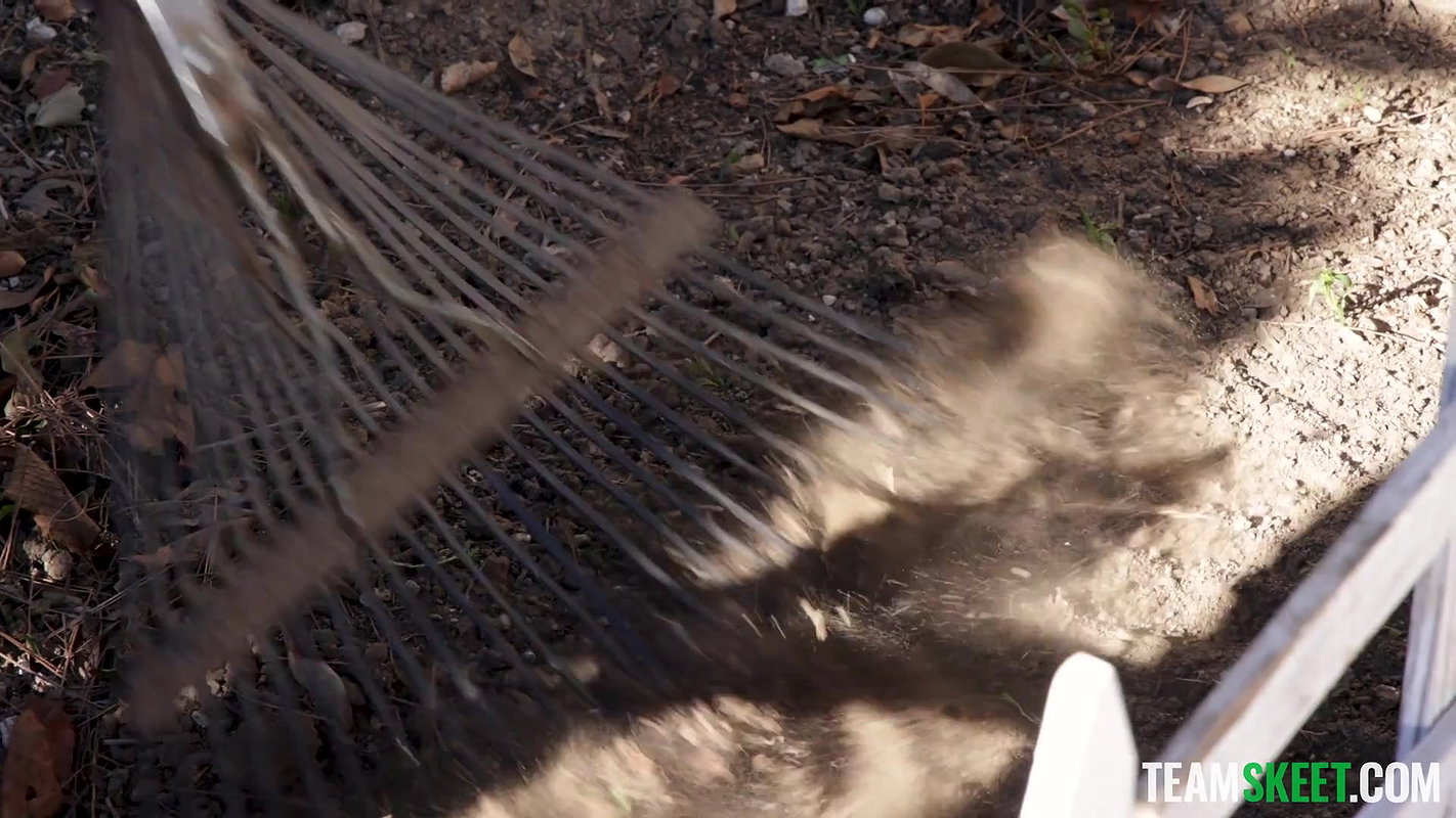 Coco Lovelock – Polar Opposites, TeamSkeet Edition_ Coco Lovelock vs Four Big Black Cocks