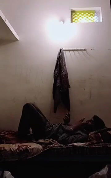 Swathi naidu romantic saree change part-1